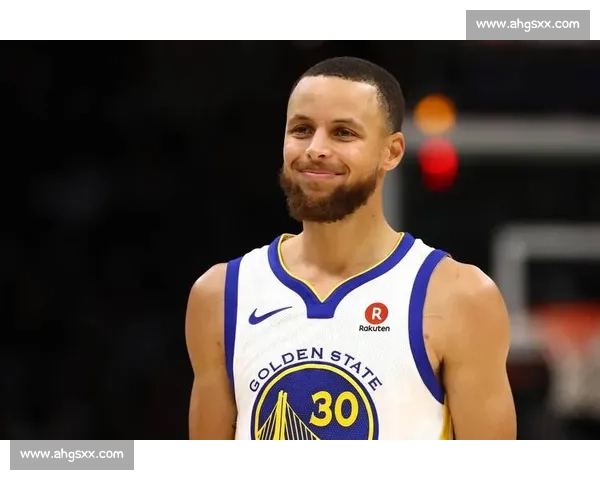 詹姆斯 5.8 亿登顶！库里 5.36 亿紧追，杜兰特 5.12 亿第六，NBA 历史收入榜 TOP20 解析